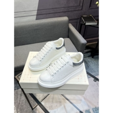 Alexander Mcqueen Low Shoes